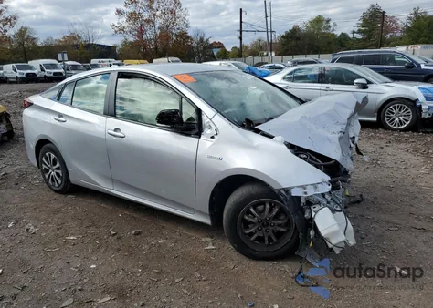 2020 Toyota Prius Le из США, поврежденный, VIN JTDL9RFU3L3022403